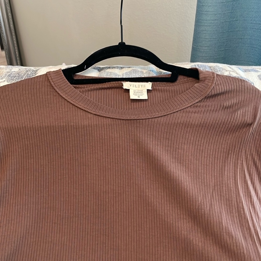 Yelete Chocolate Brown Long Sleeve Crew Neck Top